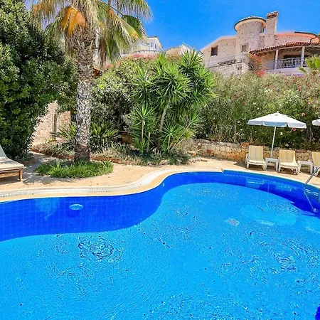 Villa Nur, Beachfront Kas